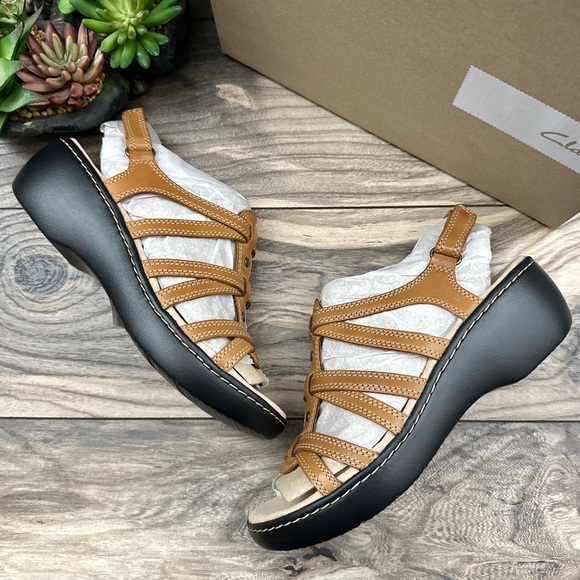NIB Clarks Delana Curve Tan leather Slingback Strappy Wedge Sandal 8M - Picture 5 of 12